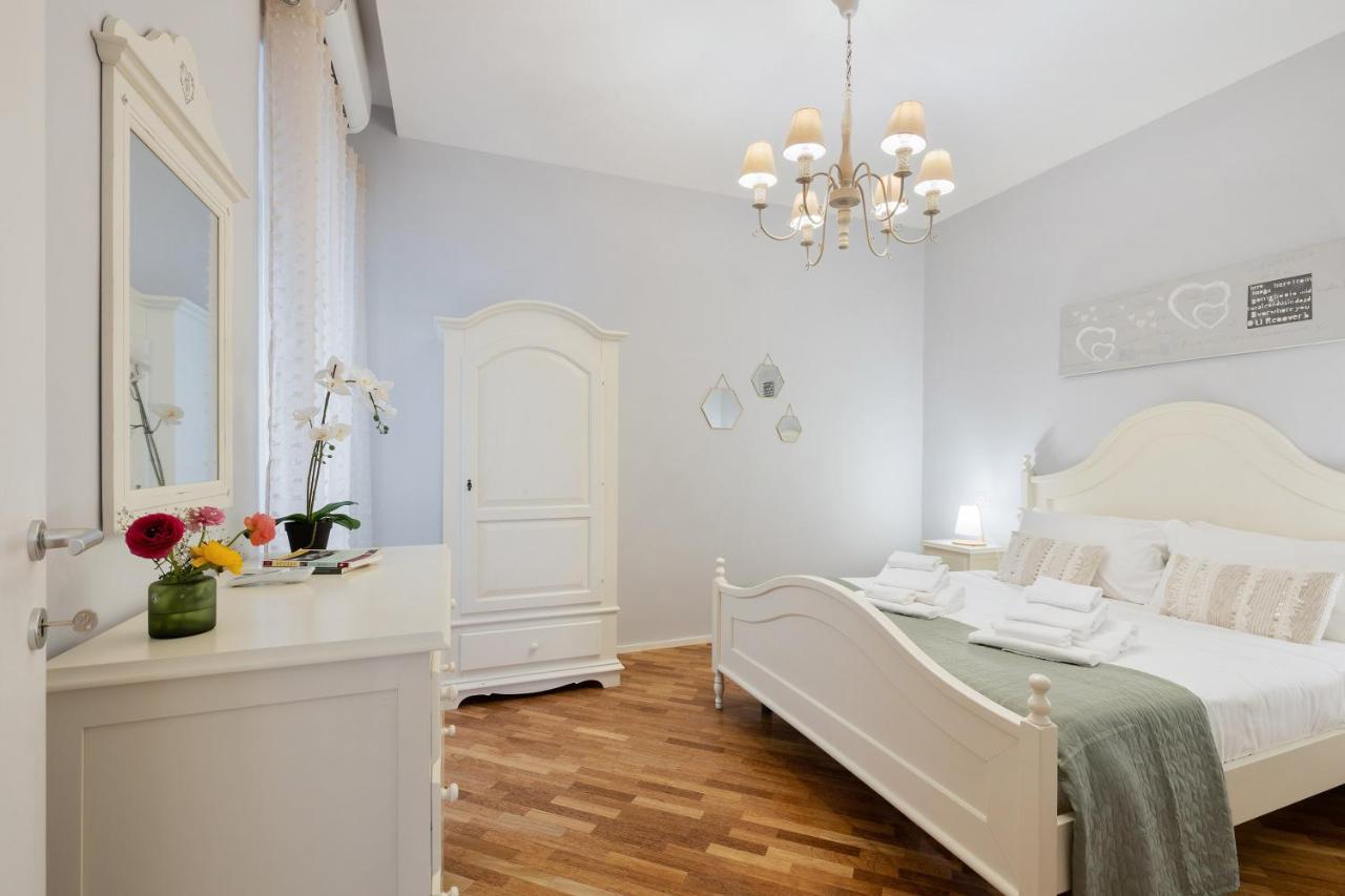 Rome As You Feel - Charming Abode In Trastevere Eksteriør bilde