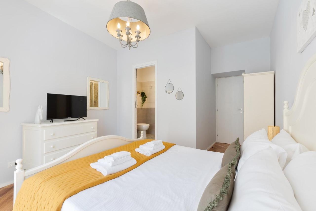 Rome As You Feel - Charming Abode In Trastevere Eksteriør bilde