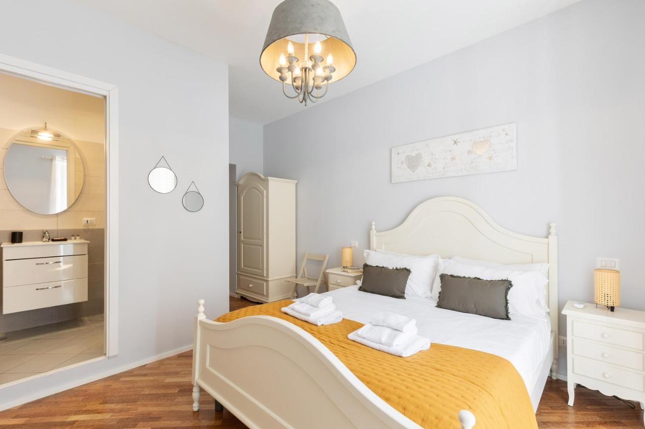 Rome As You Feel - Charming Abode In Trastevere Eksteriør bilde