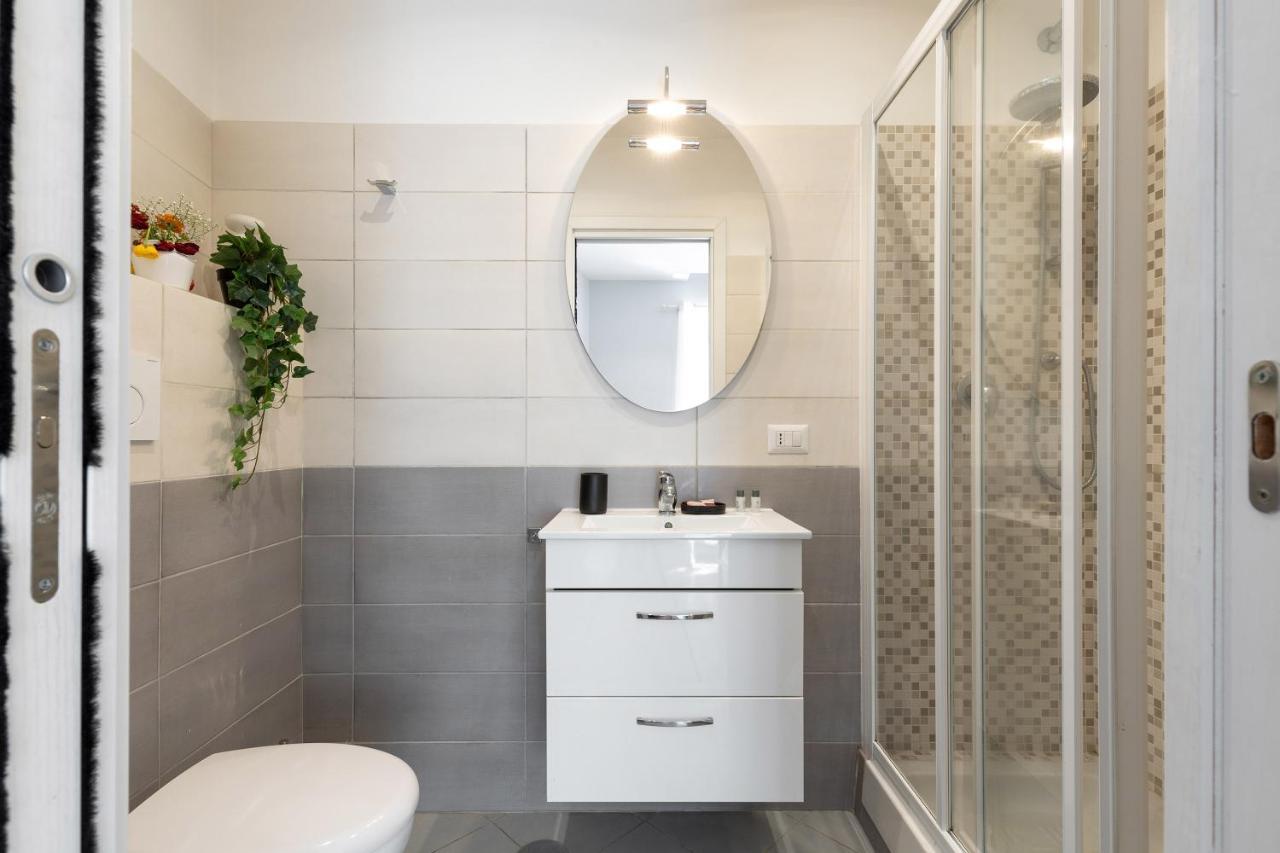 Rome As You Feel - Charming Abode In Trastevere Eksteriør bilde
